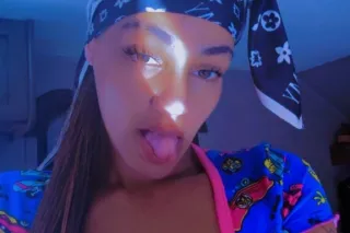 🧡CHYNA DOLL🧡 💦🍑😈BACK HOME☺YALL MISS ME SHOW ME💪🏽💴💙🤞🏽 - Image 5