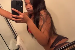 CUM have Fun in some So Wett💦😩 - Image 1