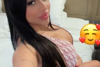 COLOMBIANA KATALINA NEW GIRL H... - Image 2