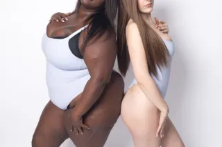 salt and pepper 💃🏻💃🏽 come let us drain your balls baby 🤪 ask about our freaky ft shows - Image 7
