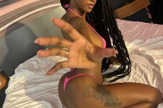 Pretty & Petite Rican😋 OUTS ONLY - Image 3