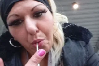 hot sexy 💋 sweet 💅🏼 Delicious thick 💞 freaky blonde snow bunnywith a fat pink tight wet tight pussy📞ic/oc Chinatown - Image 7