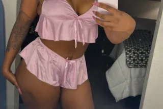 🌺 Your Favorite Houston Hottie... - Image 3