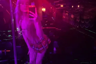 Come See Me !! READ FULL AD !!... - Image 2