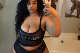 🔥 AVAILABLE NOW 💋✨ Private Incall & outcall • Real & Verified 🔒🤍 Respectful gentlemen only💌 😈 - Image 2