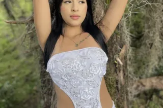come to me love available new girl here - Image 3