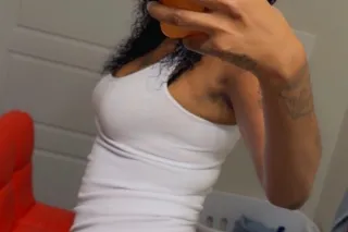 100% real pics/ its me or iTS ... - Image 3