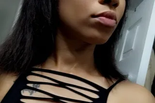 Sexy&Petite😍 100% Real and ama... - Image 4