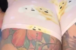 super tatted thick babe incall... - Image 2