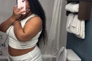 Happy Hour 😻💦💦💦 - 25 - Image 4