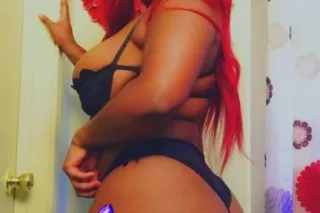 Best 👅In The 🌏 - Image 5