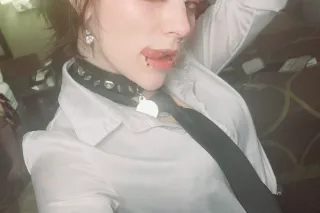 GOTH BABE AND FRIENDS HORNY AND READY TO BLOW YOUR MIND - Image 5