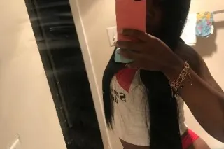 Pretty Black ✨ im BACKKK !! IN... - Image 3