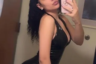I'm sexy queen🔥Available for📞O... - Image 2