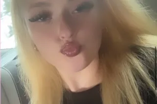 Cum Have a blast With Bubbles🫧... - Image 2