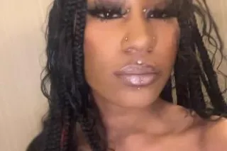 pretty n petite ready for fun ... - Image 2