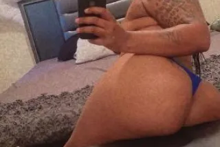 SEXY THROAT GODDESS🎀 CUM 4 ME DADDY👅💦 - Image 3