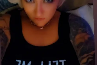 Im Back 🔥🔥 TEXT ME then SHOW U... - Image 1