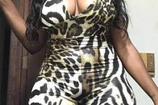 CUM SQUEEZE MY 36DDD's "THE BI... - Image 2