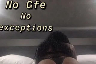 PRETTY AND THICC 👑🍑💦 PHEMOMANA... - Image 4
