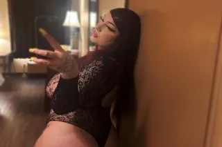 thickass zoeyyyy 😘 - 23 - Image 1