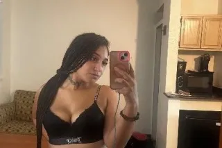 Latina girl Let me be the one ... - Image 2