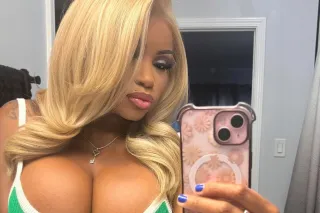 📍SOUTH BOSTON🌴🇹🇹Busty Trinidad... - Image 1