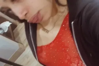 Alaina 💋 - 22 - Image 1