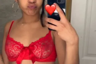 🍭PRETTY PETITE LATINA 🎀 - Image 5