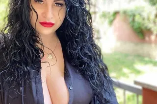 BUSTY HOTTIE FOR OUTCALL GFE -... - Image 2