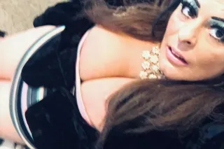 "ALERT""{{79 ROSES SPECIAL IINCALL TODAY ONLY CARDATE AND OUTCALL SO COME RIDE WITH ME }}""( CARDATE IS AVAILABLE. OUTCALL OPTION IS AVAILABLE IF YOU UBER ME TO AND FROM YOUR PLACE PLUS OUTCALL ROSES INTHE PAST - Image 11