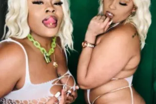 🍭Double The Trouble, Twice The Tease👯♀ - Image 10