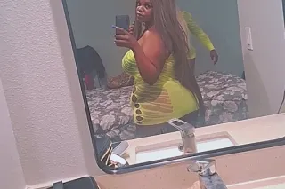 YA FAV FREAK IS BACK!!!! ASK A... - Image 2