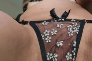 Petite Sexy Female - Image 5