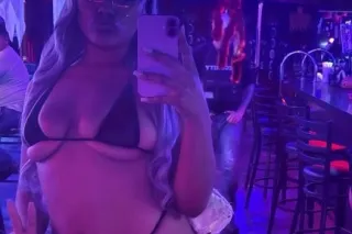 GFE Expertise hosting or i can travel to your bedroom🖤 In Town!! - Image 1