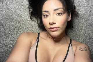 💦Yummy Sexy Girl 🔥with juicy p... - Image 3