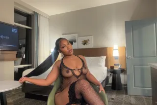 Miss nova 💋THE GENTLMANS CHOIC... - Image 3