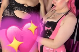 2 GIRLS! Trans and Cis THE BES... - Image 1