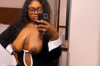 ☔𝑪𝒐𝒎𝒆 𝑳𝒆𝒕 𝑴𝒆 𝑺𝑸𝑼𝑰𝑹𝑻 𝑫𝒂𝒕 𝑫𝒊𝒄𝒌 𝑼... - Image 4