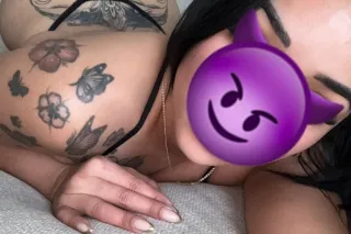 sexy latina 🍑 - Image 2