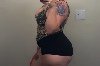 2 girls available incall and outcalls - Image 5