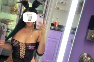 🥰soy latina 💦llena de energa y... - Image 1