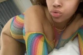 New Girl In Town Super Wet & R... - Image 2