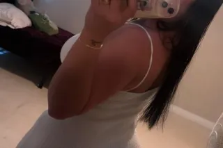 Dayana - 25 - Image 4