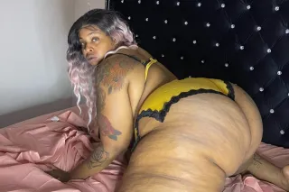 💋 Your favorite BBW fantasy 😈N... - Image 2