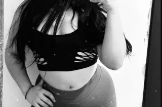 Sexy&Petite😍 100% Real and ama... - Image 2