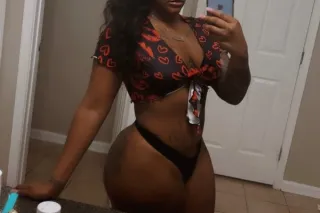 young Tight Clean PussySoft AssIncall/Outcall/Full service SpecialsCum 2Me DaddyPRETTY Pu$$y WET GIRLSAFE LEGIT💋 - Image 6