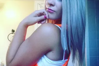 Bodacious Blonde Bombshell With Big Boobs - Image 4