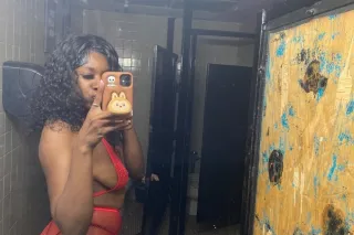 Looking for someone to make a little mischief with - Image 8