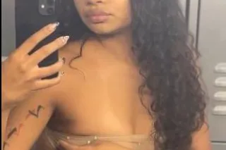 Sexy Petite Blasian🎀 im back!!... - Image 1